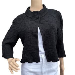 St. John Black Textured Knit Cropped Jacket Size 10 Snap Button Mandarin Collar